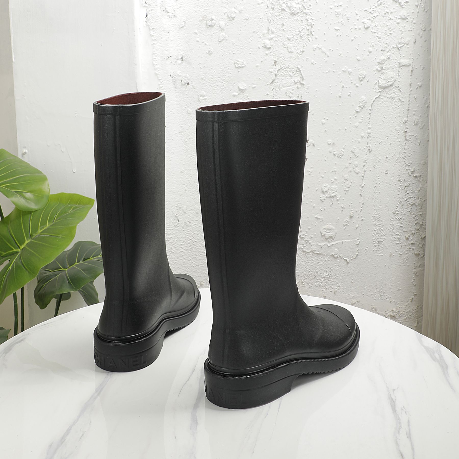 Women's high heels